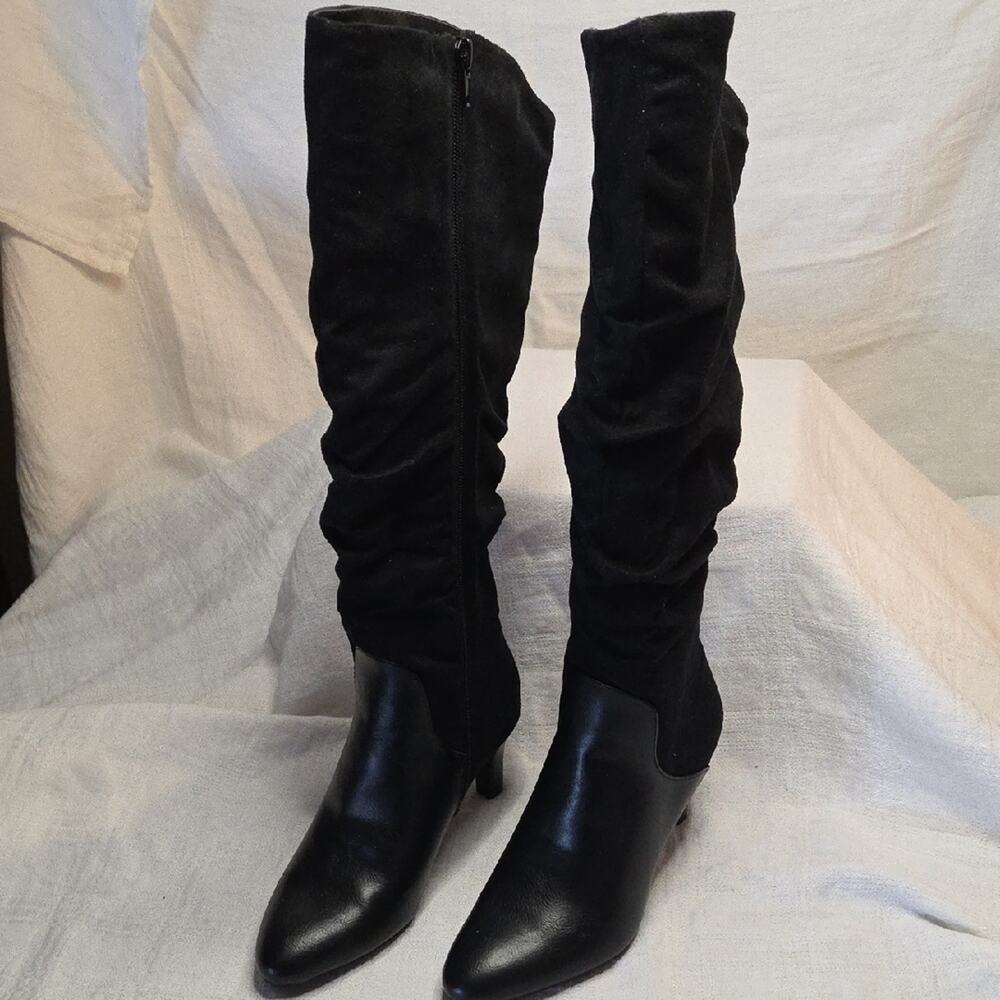 Life Stride NWT Black Ruched Heeled Boots